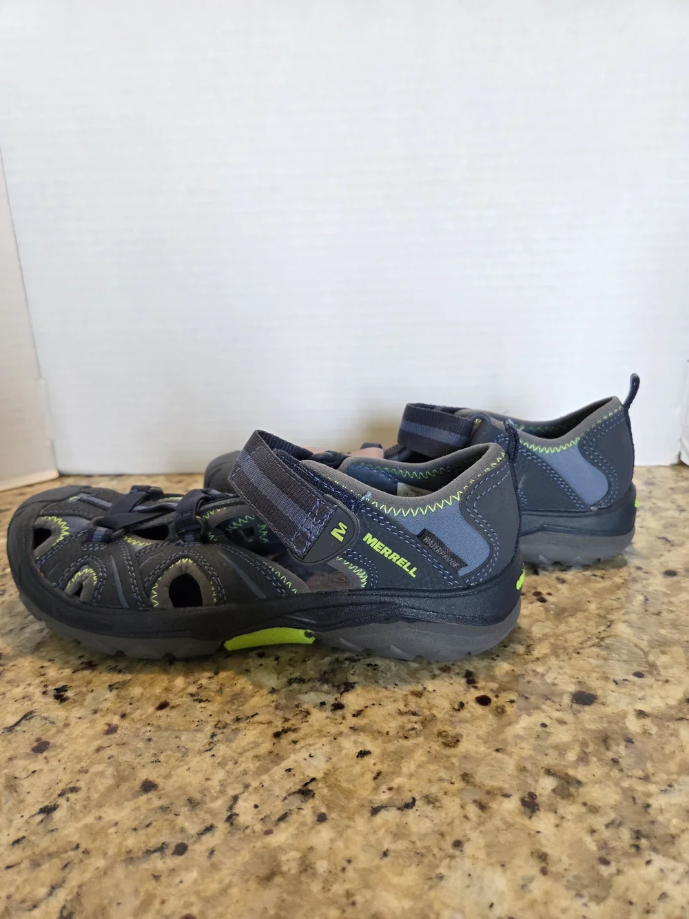 Merrell boys size